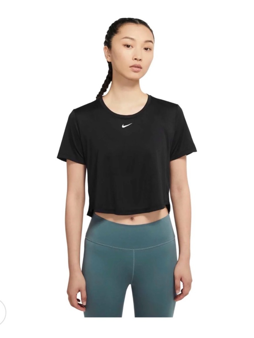 Nike Dri-FIT One Women's Standard Fit Short-Sleeve Cropped Top